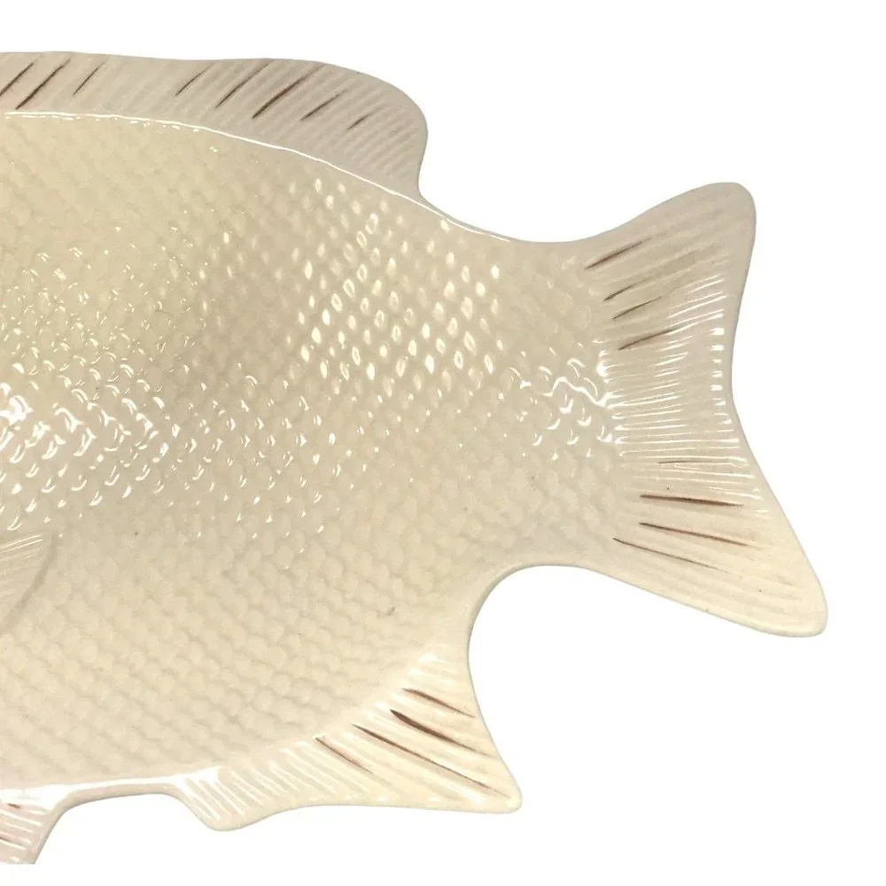 Vintage Hand Painted White Porcelain Fish Serving Dish 15 in - Picture 3 of 4